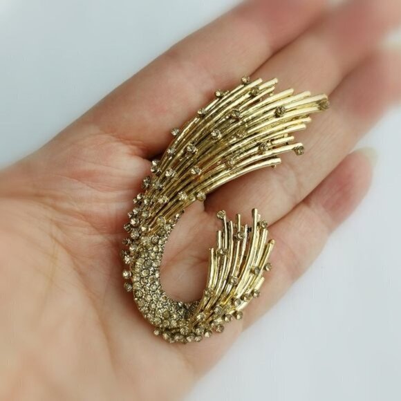 VINTAGE mid century gold tone Crystal brooch pin - Picture 5 of 7